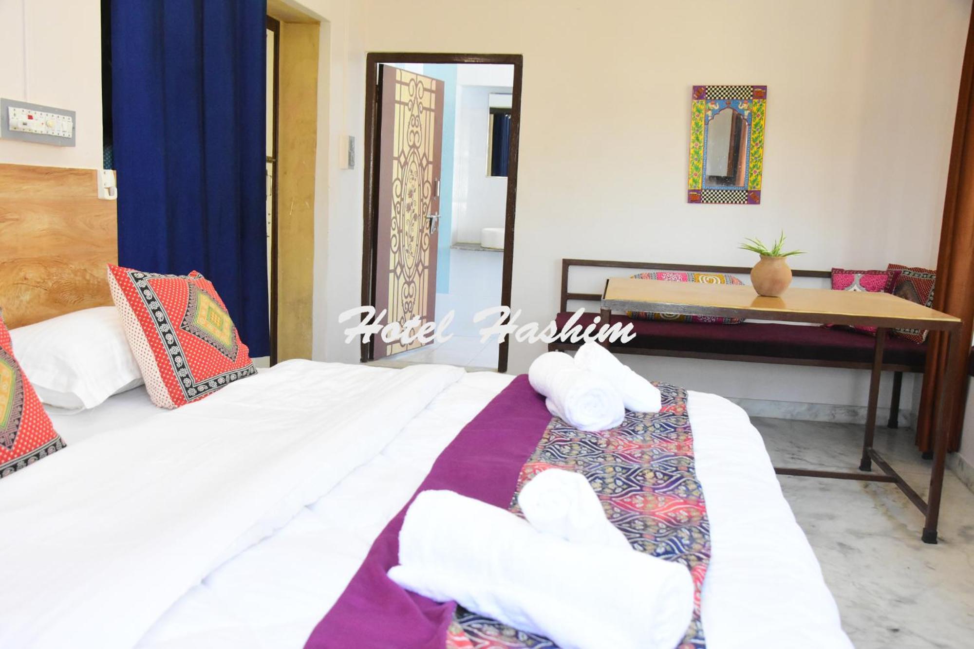 Hotel Hashim Джайсалмер Екстериор снимка